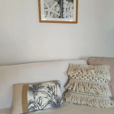 Les Calanques D'azur 생타굴프